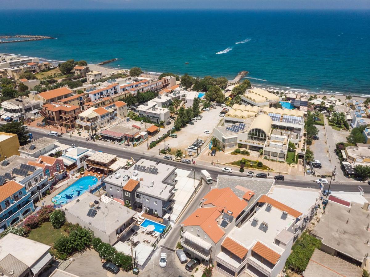 Sun Ray Luxury Apartments Agia Marina Exteriér fotografie