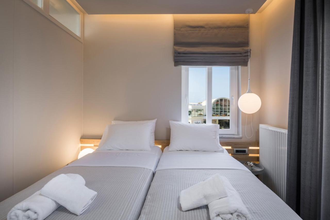Sun Ray Luxury Apartments Agia Marina Exteriér fotografie
