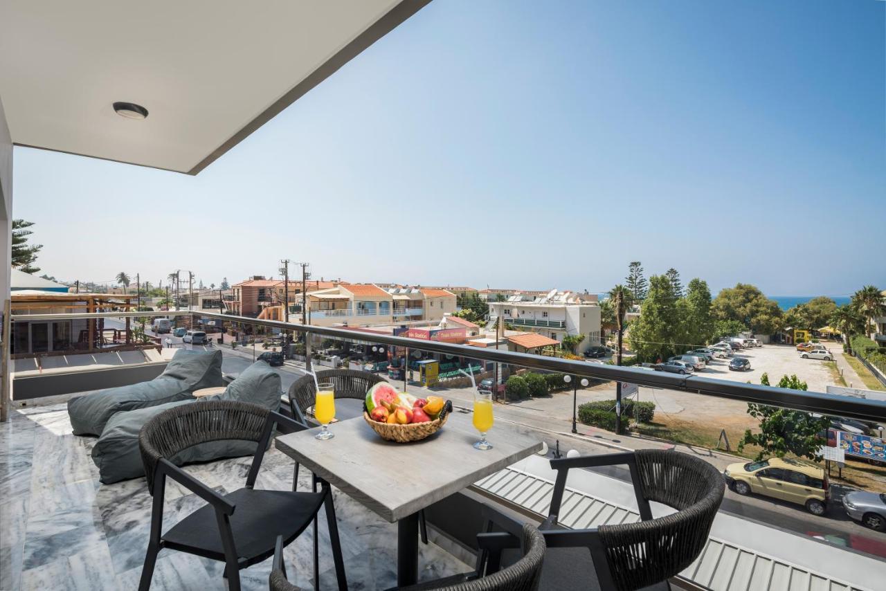 Sun Ray Luxury Apartments Agia Marina Exteriér fotografie